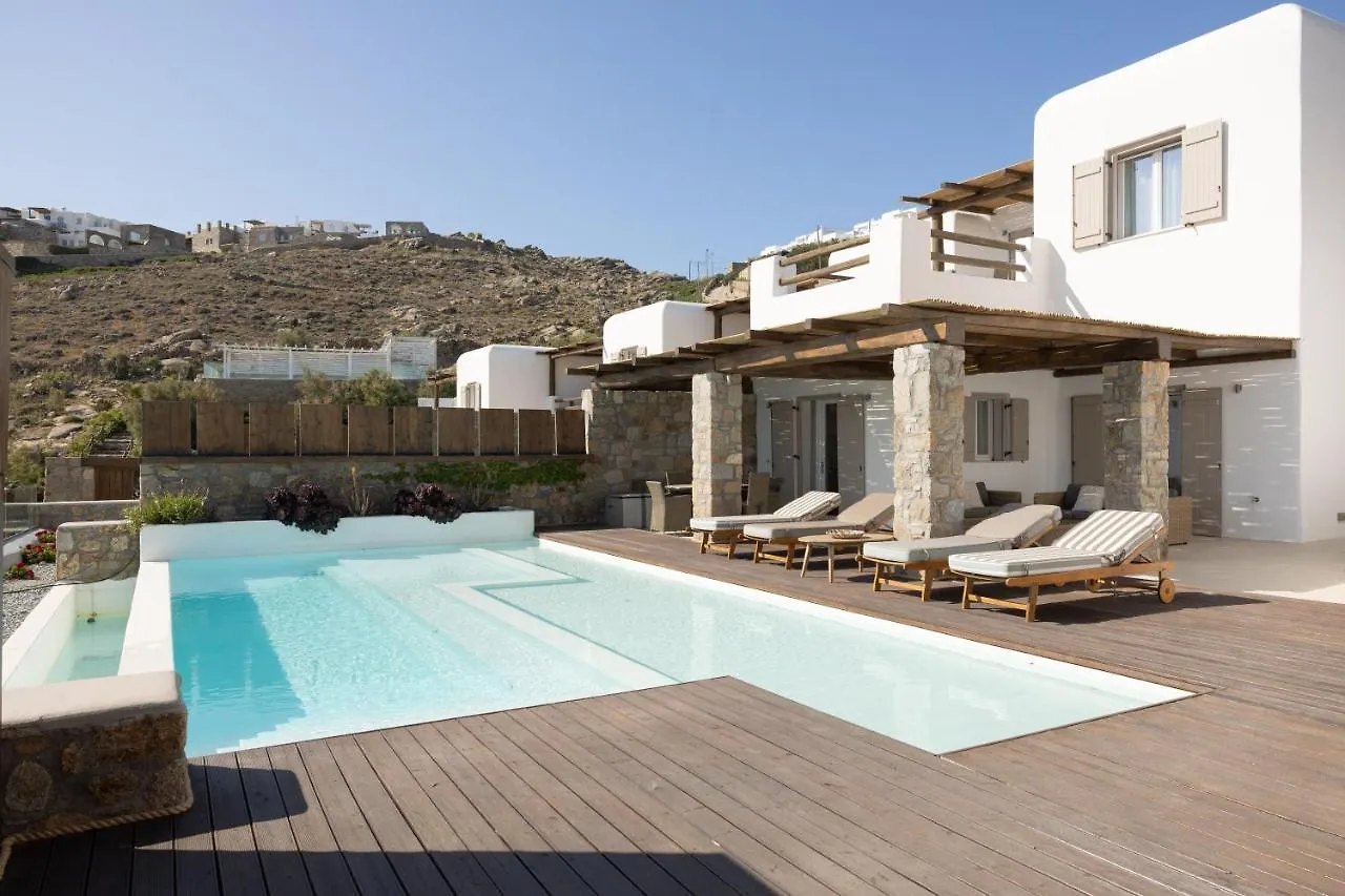 Amaris Mykonian Residence أورنوس