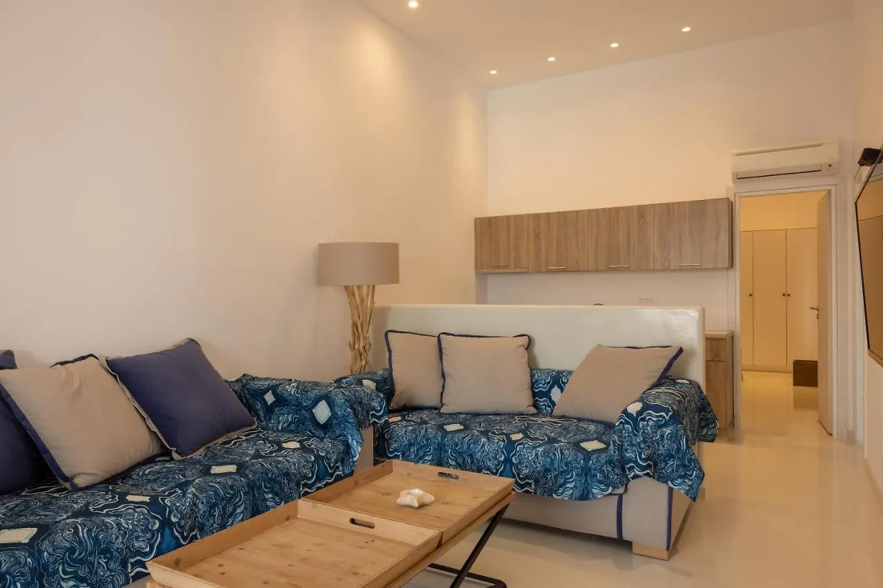 Amaris Mykonian Residence أورنوس بيت للعطل