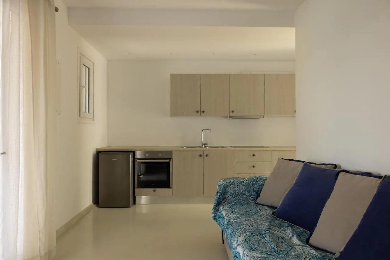 Amaris Mykonian Residence أورنوس