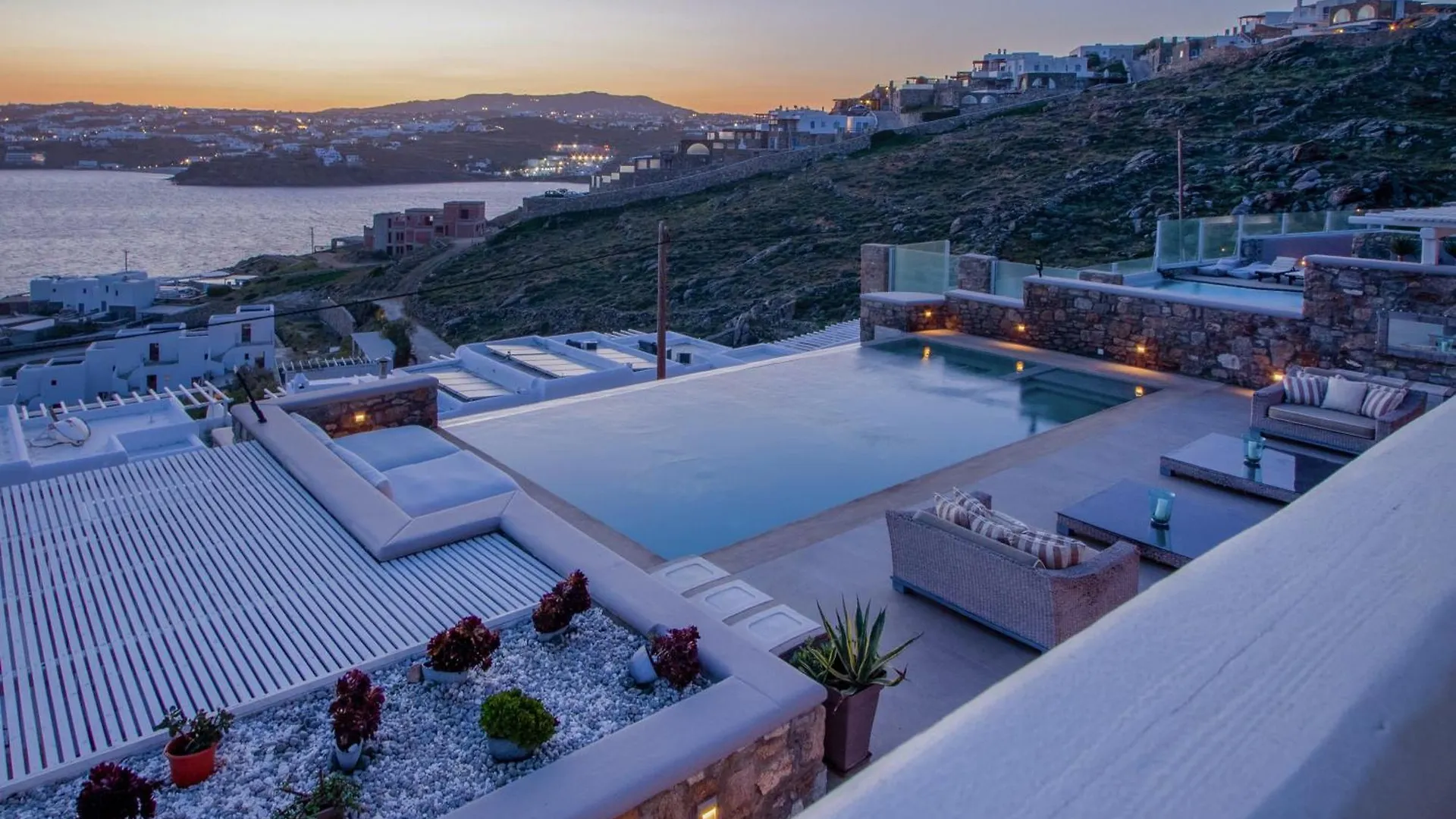 Amaris Mykonian Residence Ornos